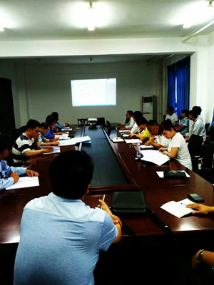 天工公司認真組織蒲城煤制烯烴余熱發電項目汽輪機基礎模板支撐系統專項方案專家論證