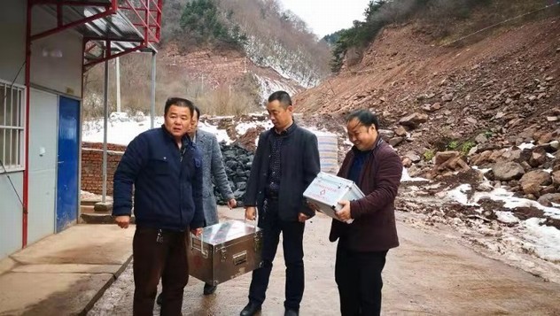 陜煤建設礦建三公司“寶箱”送一線