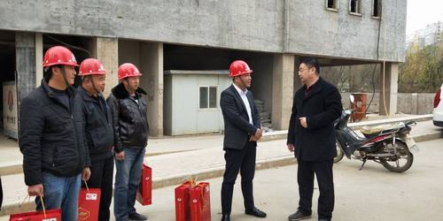陜煤建設集團工會冬日溫暖送一線