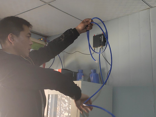 陜煤建設礦建三公司:寬帶進入深山里 聯絡嘗鮮新科技