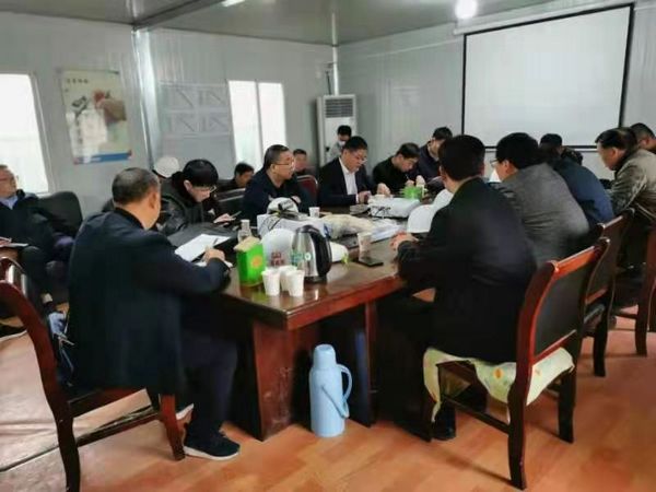 陜西省安委辦應急管理廳主任張衛(wèi)華一行深入富秦馨苑5#樓施工現(xiàn)場檢查指導工作