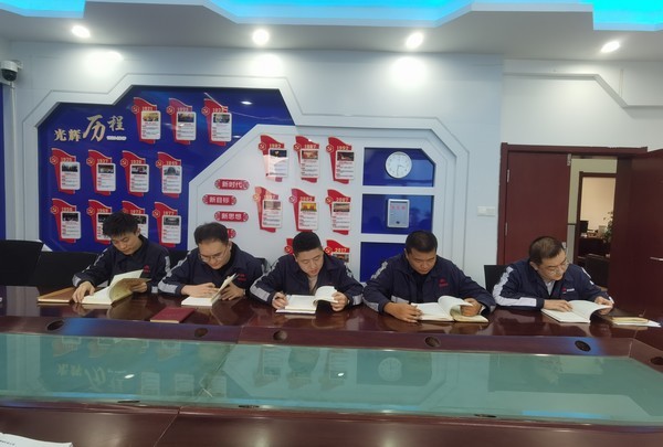 陜煤建設(shè)洗選煤運(yùn)營公司開展“世界讀書日”活動