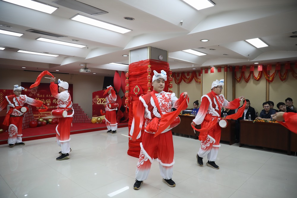 陜煤建設路橋分公司開展“話安全、慶元旦、迎新春”游藝聯歡會