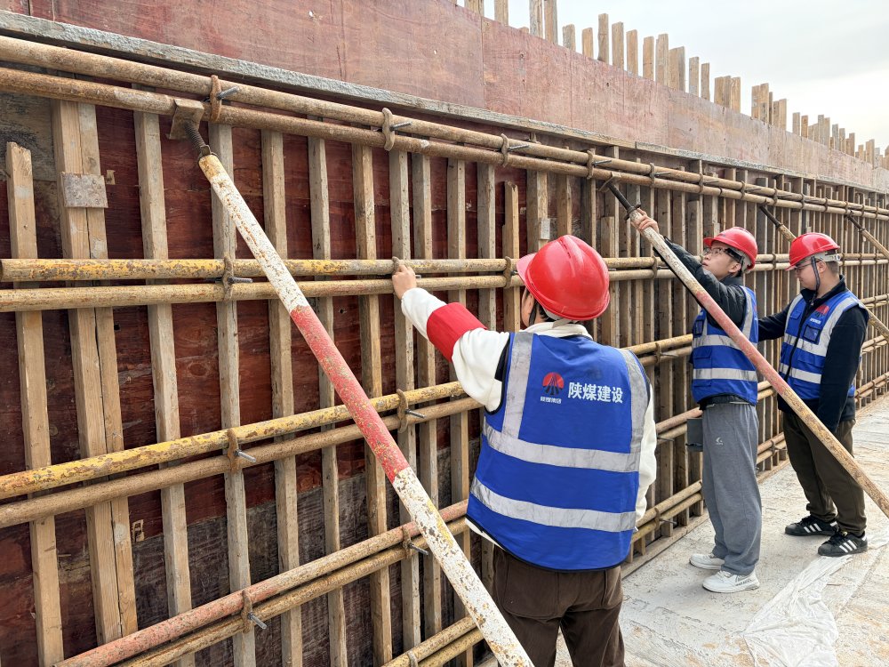 陜煤建設韓城分公司土建一項目部:青春護航安全線,百日攻堅里的“硬核”擔當